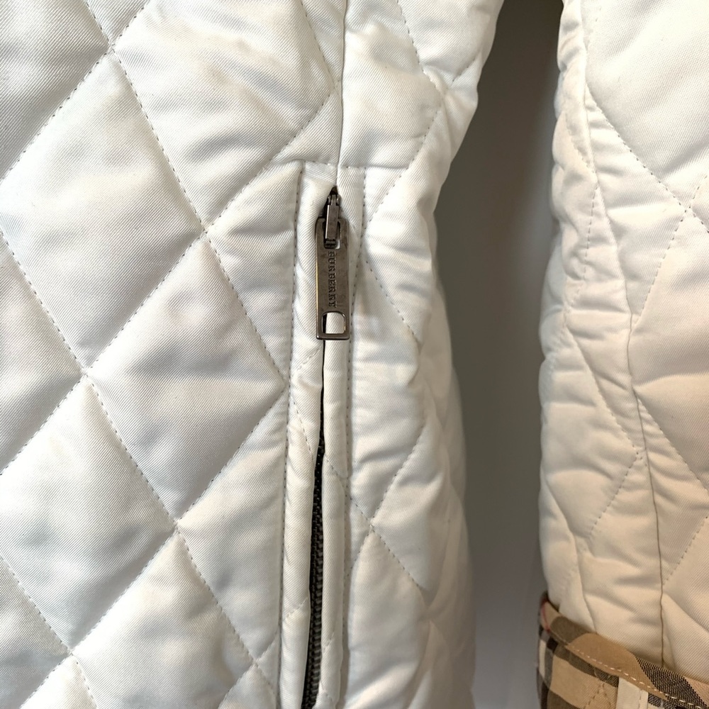 🚫Sold Burberry puffer jacket - Picture 5 of 8